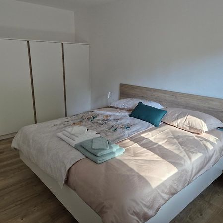 Appartamento Hisa Oblak Gozd Martuljek Esterno foto